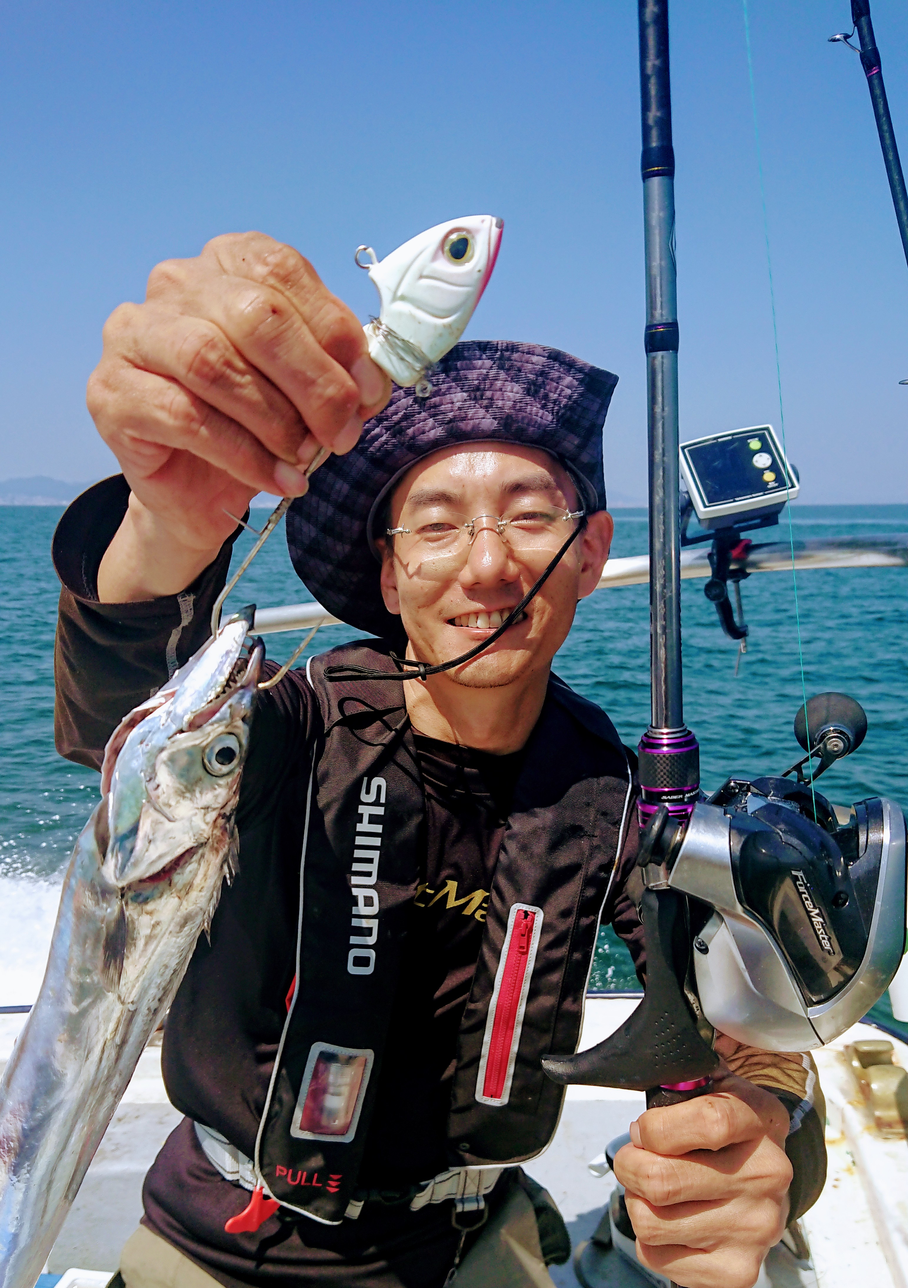 大阪湾で大人気の船タチウオテンヤ釣り開幕 タチウオマニア名で挑んだ結果は タチウオマニア
